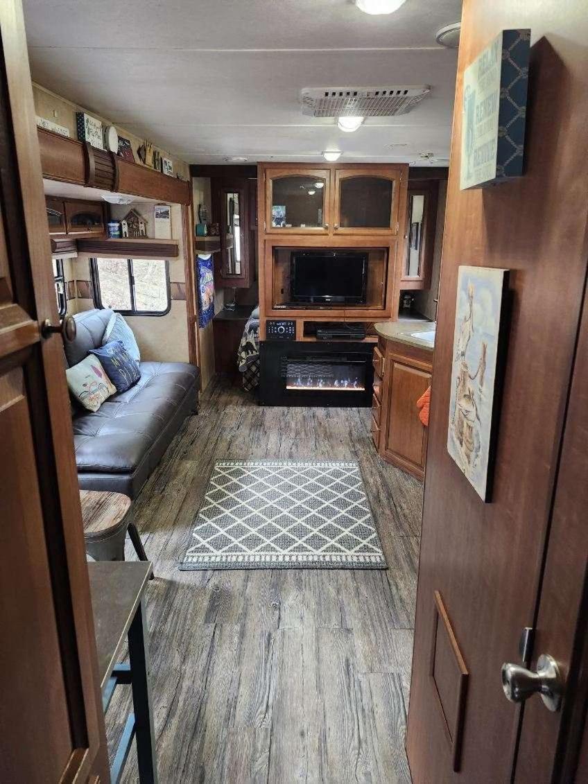 Hotel Rv Adventure Roscoe Pet Friendly Zewnętrze zdjęcie